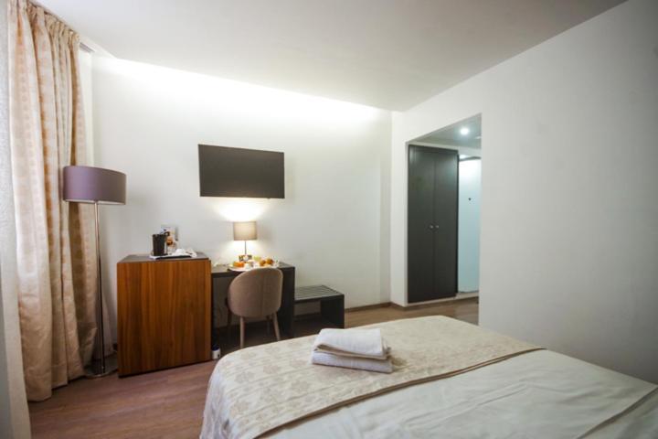Hotel Nina Дакар Екстериор снимка