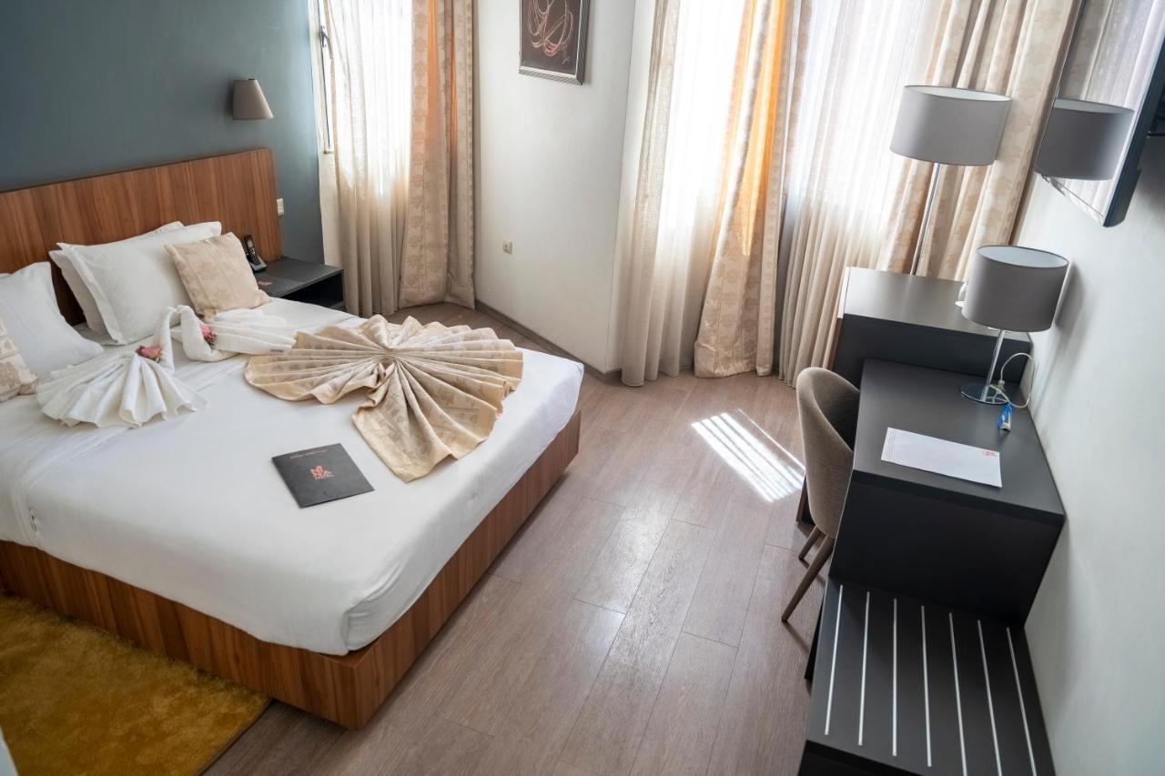 Hotel Nina Дакар Екстериор снимка