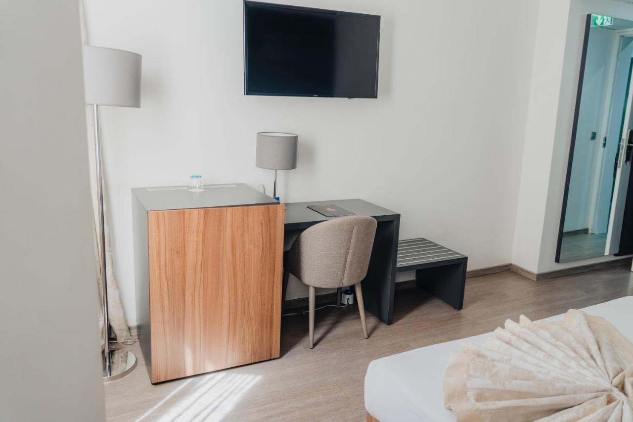 Hotel Nina Дакар Екстериор снимка